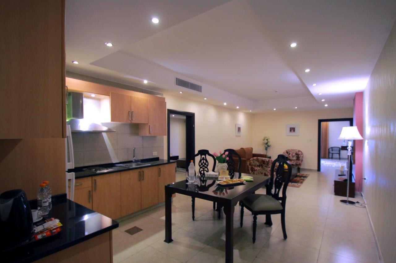 City Rose Hotel Suites Амман Экстерьер фото